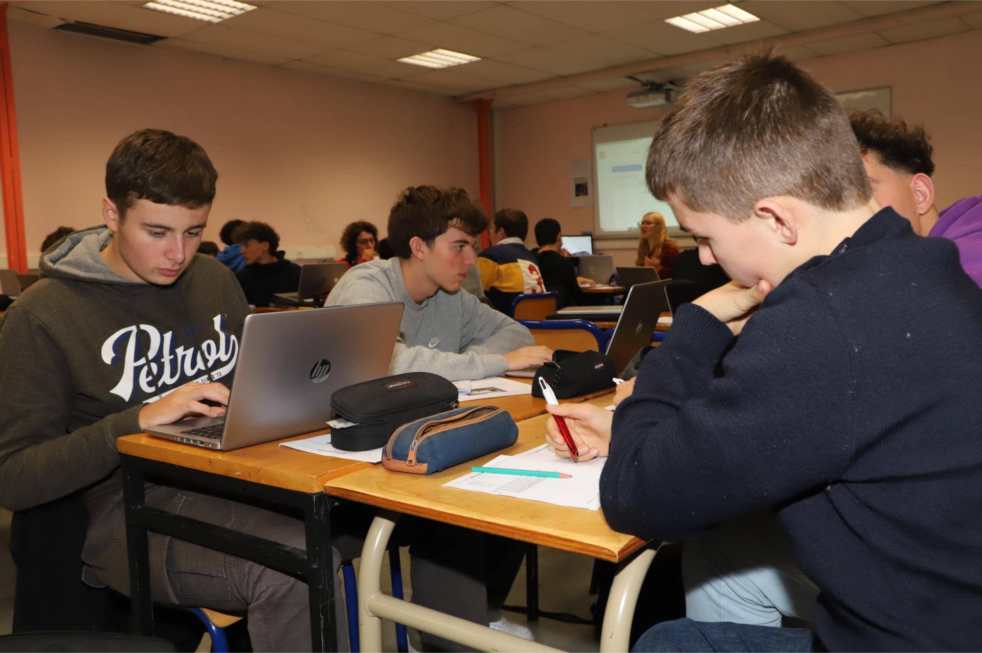 Présentation du lycée Golbey 0